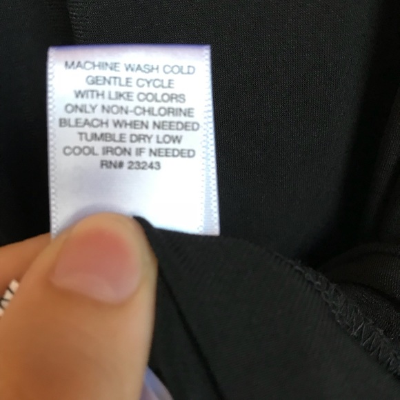 New York & Co. black v-neck collar tie back XS - Picture 7 of 7